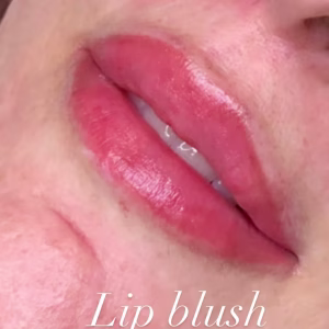 Lip Blush Treatment